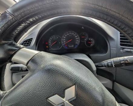 Мицубиси Грандис 2007 в Кременце на Automoto.ua Серый Мицубиси Грандис, объемом двигателя 2.38 л и пробегом 268 тыс. км за 5900 $, фото 14 на Automoto.ua