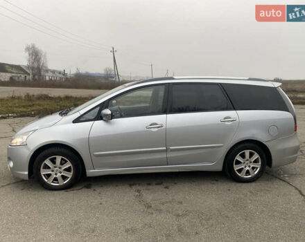 Серый Мицубиси Грандис, объемом двигателя 2 л и пробегом 320 тыс. км за 3599 $, фото 2 на Automoto.ua