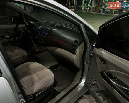 Сірий Міцубісі Грандіс, об'ємом двигуна 2.4 л та пробігом 280 тис. км за 6500 $, фото 15 на Automoto.ua