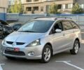 Сірий Міцубісі Грандіс, об'ємом двигуна 2.4 л та пробігом 201 тис. км за 6990 $, фото 1 на Automoto.ua