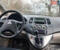 Серый Мицубиси Грандис, объемом двигателя 1.97 л и пробегом 220 тыс. км за 5500 $, фото 11 на Automoto.ua