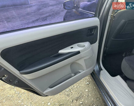 Сірий Міцубісі Грандіс, об'ємом двигуна 2.38 л та пробігом 207 тис. км за 6700 $, фото 23 на Automoto.ua