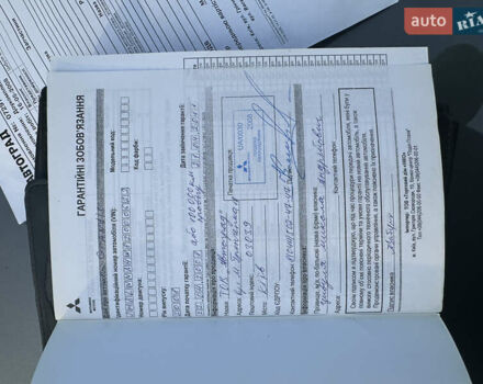 Сірий Міцубісі Грандіс, об'ємом двигуна 2.38 л та пробігом 207 тис. км за 6700 $, фото 44 на Automoto.ua