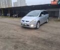 Серый Мицубиси Грандис, объемом двигателя 2.4 л и пробегом 351 тыс. км за 8000 $, фото 1 на Automoto.ua