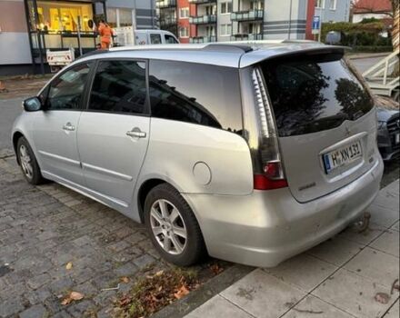 Серый Мицубиси Грандис, объемом двигателя 2 л и пробегом 300 тыс. км за 3499 $, фото 2 на Automoto.ua