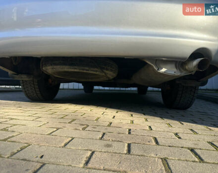 Серый Мицубиси Грандис, объемом двигателя 2.4 л и пробегом 276 тыс. км за 6800 $, фото 45 на Automoto.ua