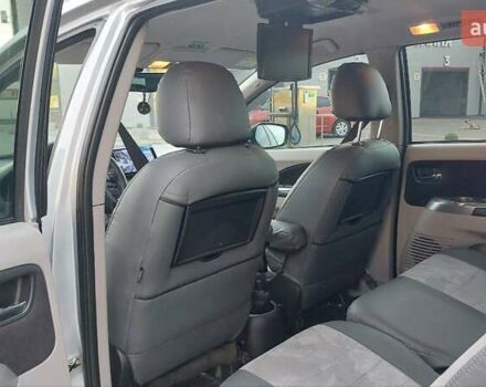 Сірий Міцубісі Грандіс, об'ємом двигуна 2.38 л та пробігом 296 тис. км за 7000 $, фото 4 на Automoto.ua