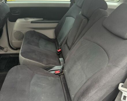 Серый Мицубиси Грандис, объемом двигателя 2.4 л и пробегом 280 тыс. км за 3200 $, фото 6 на Automoto.ua