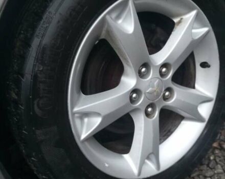 Сірий Міцубісі Грандіс, об'ємом двигуна 2.4 л та пробігом 430 тис. км за 5700 $, фото 2 на Automoto.ua