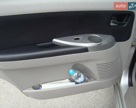 Серый Мицубиси Грандис, объемом двигателя 2.38 л и пробегом 258 тыс. км за 7999 $, фото 12 на Automoto.ua