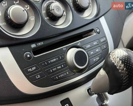 Серый Мицубиси Грандис, объемом двигателя 2.38 л и пробегом 220 тыс. км за 5700 $, фото 47 на Automoto.ua