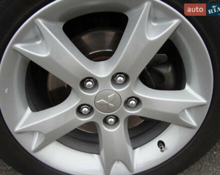 Серый Мицубиси Грандис, объемом двигателя 2.38 л и пробегом 258 тыс. км за 7999 $, фото 25 на Automoto.ua