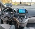 Сірий Міцубісі Грандіс, об'ємом двигуна 0 л та пробігом 296 тис. км за 7000 $, фото 5 на Automoto.ua