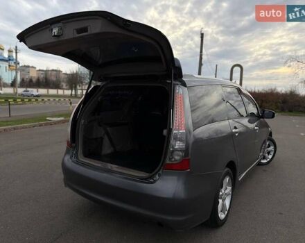 Серый Мицубиси Грандис, объемом двигателя 2.38 л и пробегом 220 тыс. км за 5700 $, фото 29 на Automoto.ua