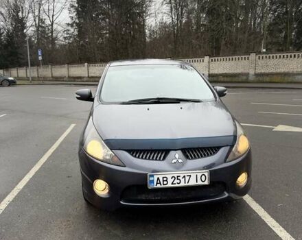 Сірий Міцубісі Грандіс, об'ємом двигуна 2.4 л та пробігом 238 тис. км за 4800 $, фото 1 на Automoto.ua