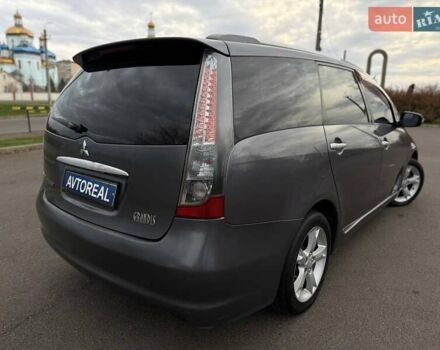 Серый Мицубиси Грандис, объемом двигателя 2.38 л и пробегом 220 тыс. км за 5700 $, фото 23 на Automoto.ua