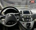 Серый Мицубиси Грандис, объемом двигателя 2.38 л и пробегом 274 тыс. км за 8300 $, фото 13 на Automoto.ua