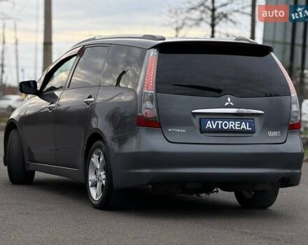 Серый Мицубиси Грандис, объемом двигателя 2.38 л и пробегом 220 тыс. км за 5700 $, фото 19 на Automoto.ua