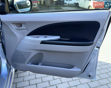 Серый Мицубиси Грандис, объемом двигателя 2.4 л и пробегом 276 тыс. км за 6800 $, фото 25 на Automoto.ua