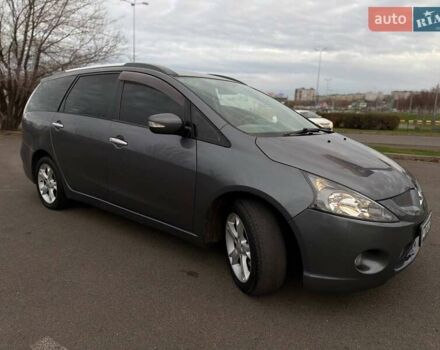 Серый Мицубиси Грандис, объемом двигателя 2.38 л и пробегом 220 тыс. км за 5700 $, фото 15 на Automoto.ua