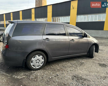 Сірий Міцубісі Грандіс, об'ємом двигуна 2.38 л та пробігом 207 тис. км за 6700 $, фото 6 на Automoto.ua