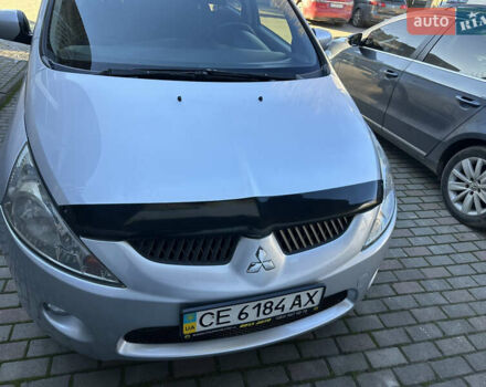 Серый Мицубиси Грандис, объемом двигателя 2.4 л и пробегом 276 тыс. км за 6800 $, фото 3 на Automoto.ua