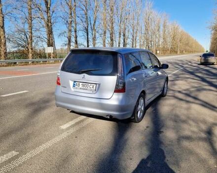 Серый Мицубиси Грандис, объемом двигателя 2.38 л и пробегом 182 тыс. км за 6199 $, фото 4 на Automoto.ua