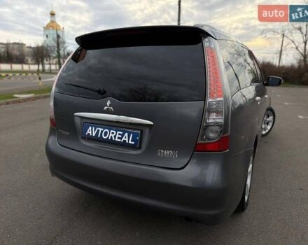 Серый Мицубиси Грандис, объемом двигателя 2.38 л и пробегом 220 тыс. км за 5700 $, фото 24 на Automoto.ua