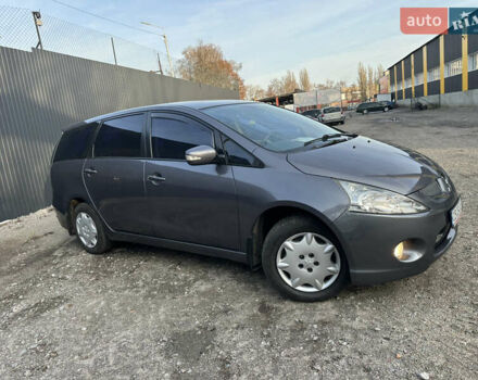 Сірий Міцубісі Грандіс, об'ємом двигуна 2.38 л та пробігом 207 тис. км за 6700 $, фото 4 на Automoto.ua