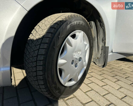 Серый Мицубиси Грандис, объемом двигателя 2.4 л и пробегом 276 тыс. км за 6800 $, фото 41 на Automoto.ua