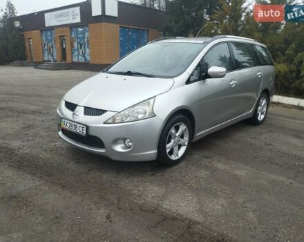 Серый Мицубиси Грандис, объемом двигателя 2.4 л и пробегом 153 тыс. км за 6900 $, фото 6 на Automoto.ua