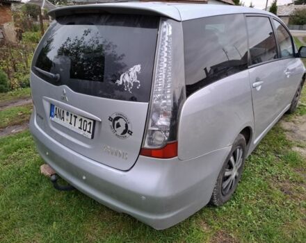 Сірий Міцубісі Грандіс, об'ємом двигуна 2 л та пробігом 237 тис. км за 3500 $, фото 3 на Automoto.ua