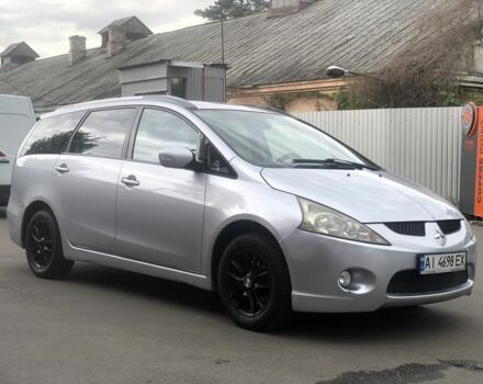 Серый Мицубиси Грандис, объемом двигателя 2.4 л и пробегом 222 тыс. км за 7800 $, фото 6 на Automoto.ua