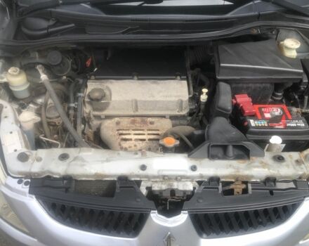 Серый Мицубиси Грандис, объемом двигателя 2.4 л и пробегом 222 тыс. км за 7800 $, фото 9 на Automoto.ua