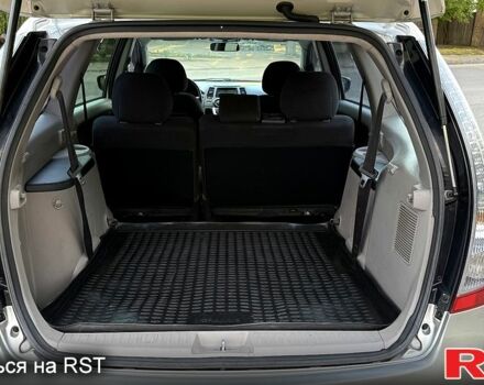 Серый Мицубиси Грандис, объемом двигателя 2.4 л и пробегом 93 тыс. км за 8800 $, фото 6 на Automoto.ua