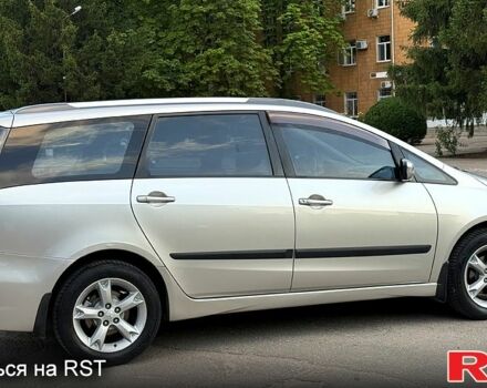 Серый Мицубиси Грандис, объемом двигателя 2.4 л и пробегом 93 тыс. км за 8800 $, фото 5 на Automoto.ua