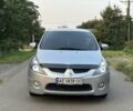 Серый Мицубиси Грандис, объемом двигателя 2.4 л и пробегом 265 тыс. км за 5915 $, фото 1 на Automoto.ua