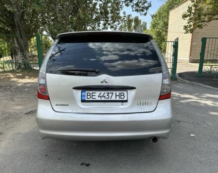 Серый Мицубиси Грандис, объемом двигателя 2.4 л и пробегом 415 тыс. км за 4800 $, фото 8 на Automoto.ua