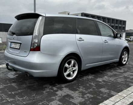 Сірий Міцубісі Грандіс, об'ємом двигуна 2 л та пробігом 265 тис. км за 5800 $, фото 1 на Automoto.ua