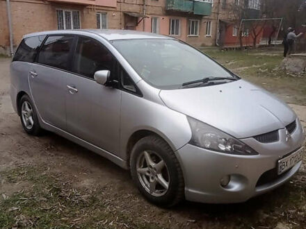 Мицубиси Грандис 2007 в Шепетовке на Automoto.ua Серый Мицубиси Грандис, объемом двигателя 1.97 л и пробегом 198 тыс. км за 6700 $, фото 1 на Automoto.ua