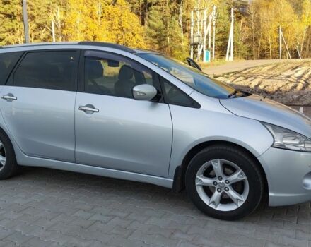 Серый Мицубиси Грандис, объемом двигателя 0 л и пробегом 296 тыс. км за 7000 $, фото 1 на Automoto.ua