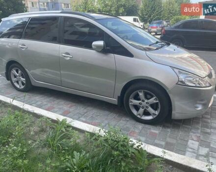 Сірий Міцубісі Грандіс, об'ємом двигуна 2.4 л та пробігом 291 тис. км за 5500 $, фото 1 на Automoto.ua