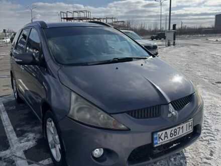 Мицубиси Грандис 2008 в Киеве на Automoto.ua Серый Мицубиси Грандис, объемом двигателя 2.4 л и пробегом 209 тыс. км за 5000 $, фото 1 на Automoto.ua
