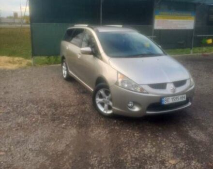 Сірий Міцубісі Грандіс, об'ємом двигуна 2.38 л та пробігом 260 тис. км за 5700 $, фото 1 на Automoto.ua