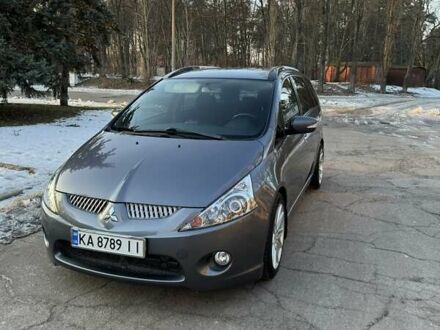 Мицубиси Грандис 2008 в Киеве на Automoto.ua Серый Мицубиси Грандис, объемом двигателя 2.4 л и пробегом 125 тыс. км за 9500 $, фото 1 на Automoto.ua