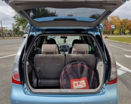 Синий Мицубиси Грандис, объемом двигателя 2.4 л и пробегом 307 тыс. км за 5700 $, фото 4 на Automoto.ua