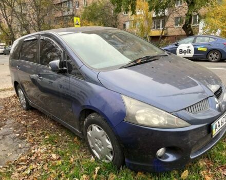 Синій Міцубісі Грандіс, об'ємом двигуна 2.4 л та пробігом 266 тис. км за 5200 $, фото 1 на Automoto.ua