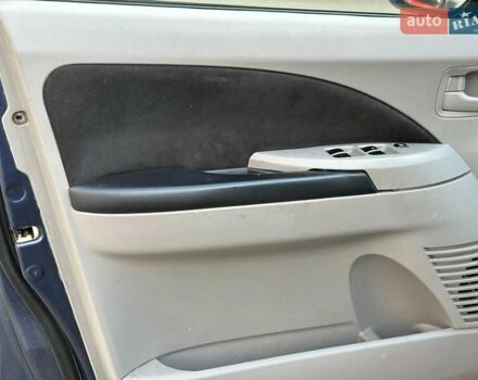 Синій Міцубісі Грандіс, об'ємом двигуна 2.4 л та пробігом 250 тис. км за 6490 $, фото 8 на Automoto.ua