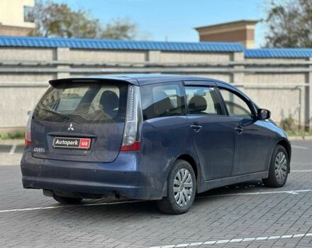 Синий Мицубиси Грандис, объемом двигателя 2.4 л и пробегом 250 тыс. км за 6490 $, фото 3 на Automoto.ua
