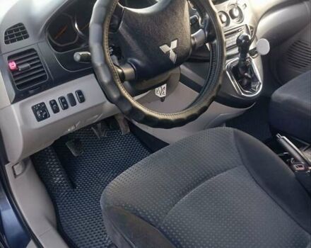 Синій Міцубісі Грандіс, об'ємом двигуна 2 л та пробігом 339 тис. км за 7000 $, фото 5 на Automoto.ua